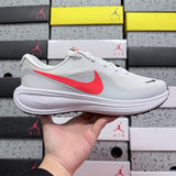 Revolution 8 Grey/Red