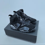 AJ6 Retro Cap And Gown