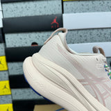 GEL-NIMBUS 28 Beige Pink