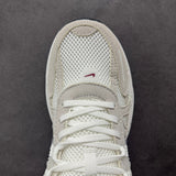 V2K Run White and Wine