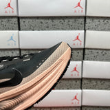 Vomero Plus Black Pink