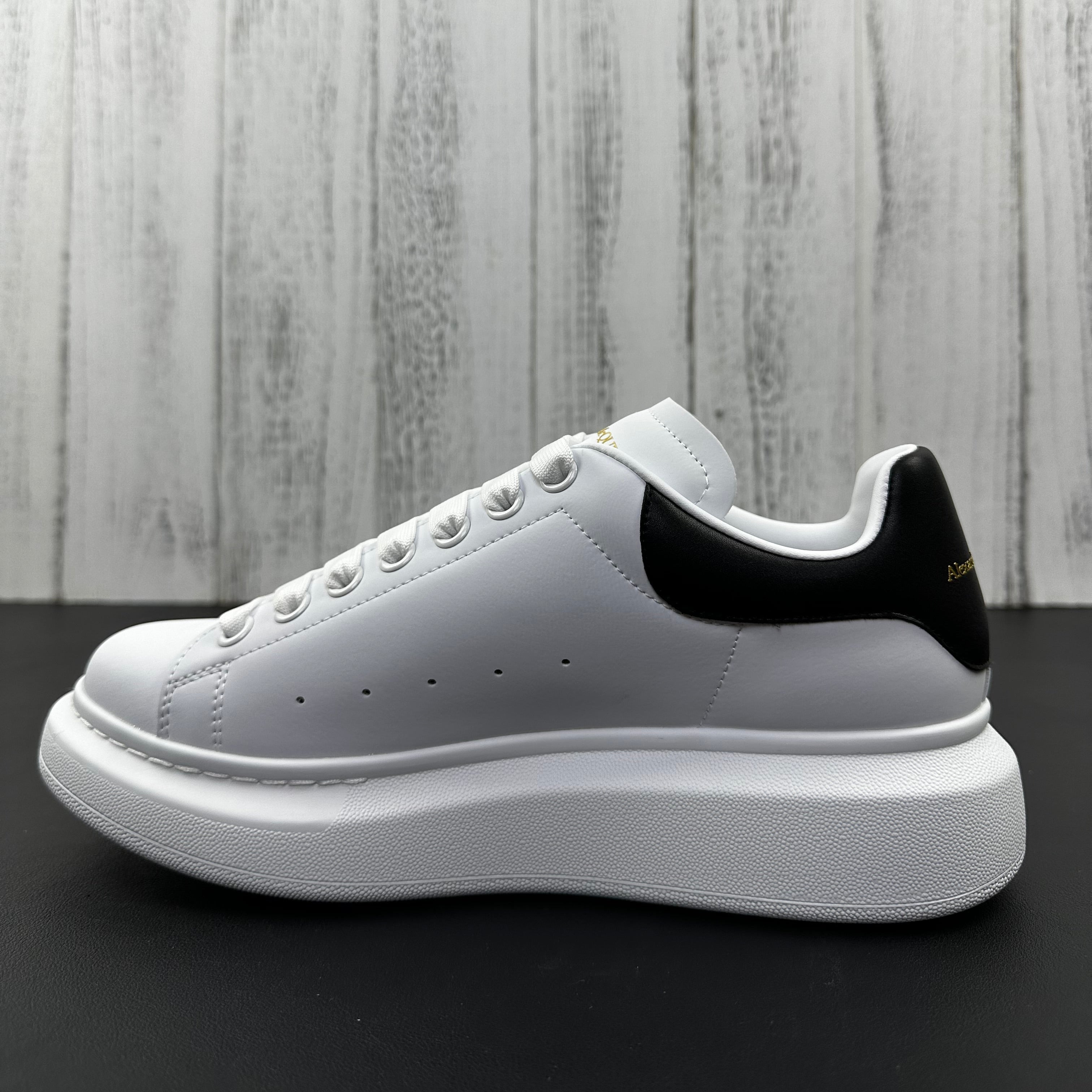Alexander McQueen Pele Drip Sneakers