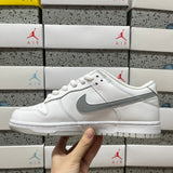 Dunk SB Supreme 94 White Metallic Silver