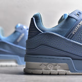 Trainer Light Blue
