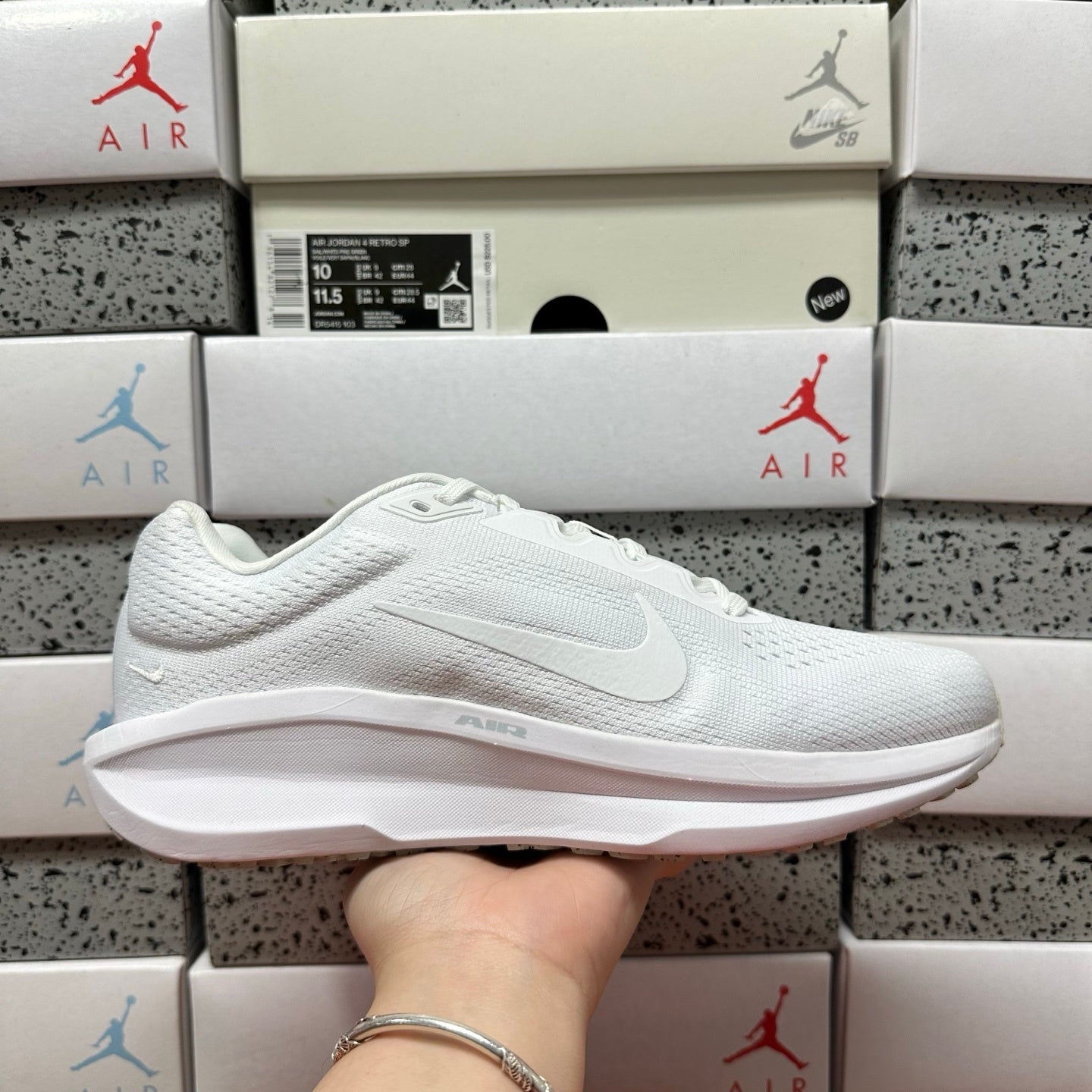 Winflo 11 White