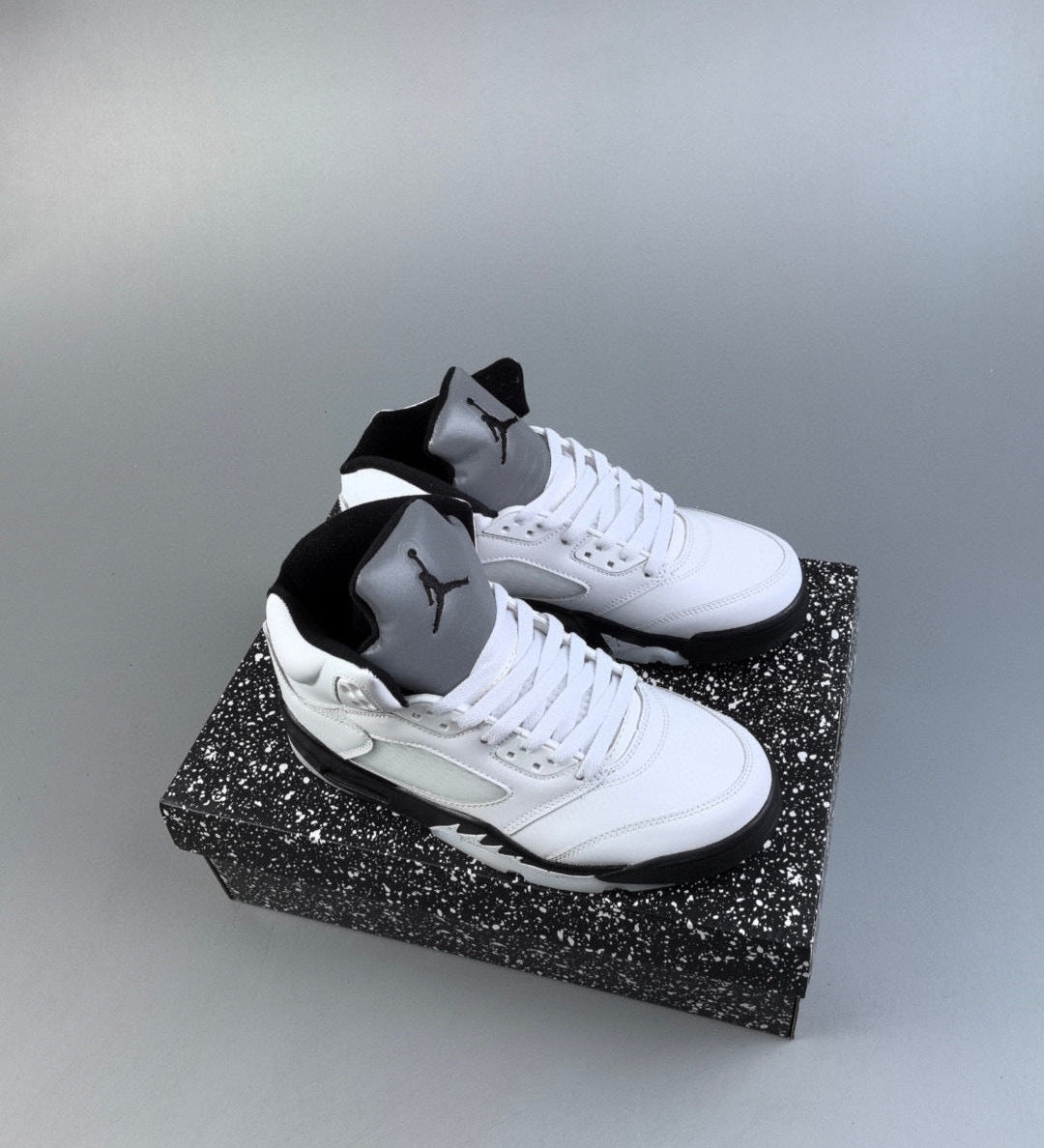 AJ 5 White and Black