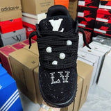 Trainer Black Cravejado
