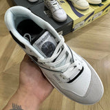 550 Branco e Preto