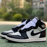 AJ1 High OG Simple