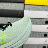 GEL-NIMBUS 28 Grey/Green
