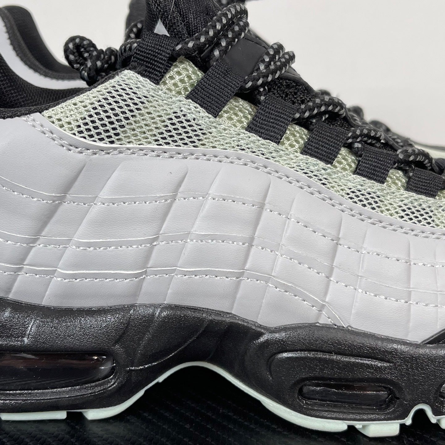 95 Fog Black