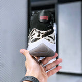 AJ11 High Cow