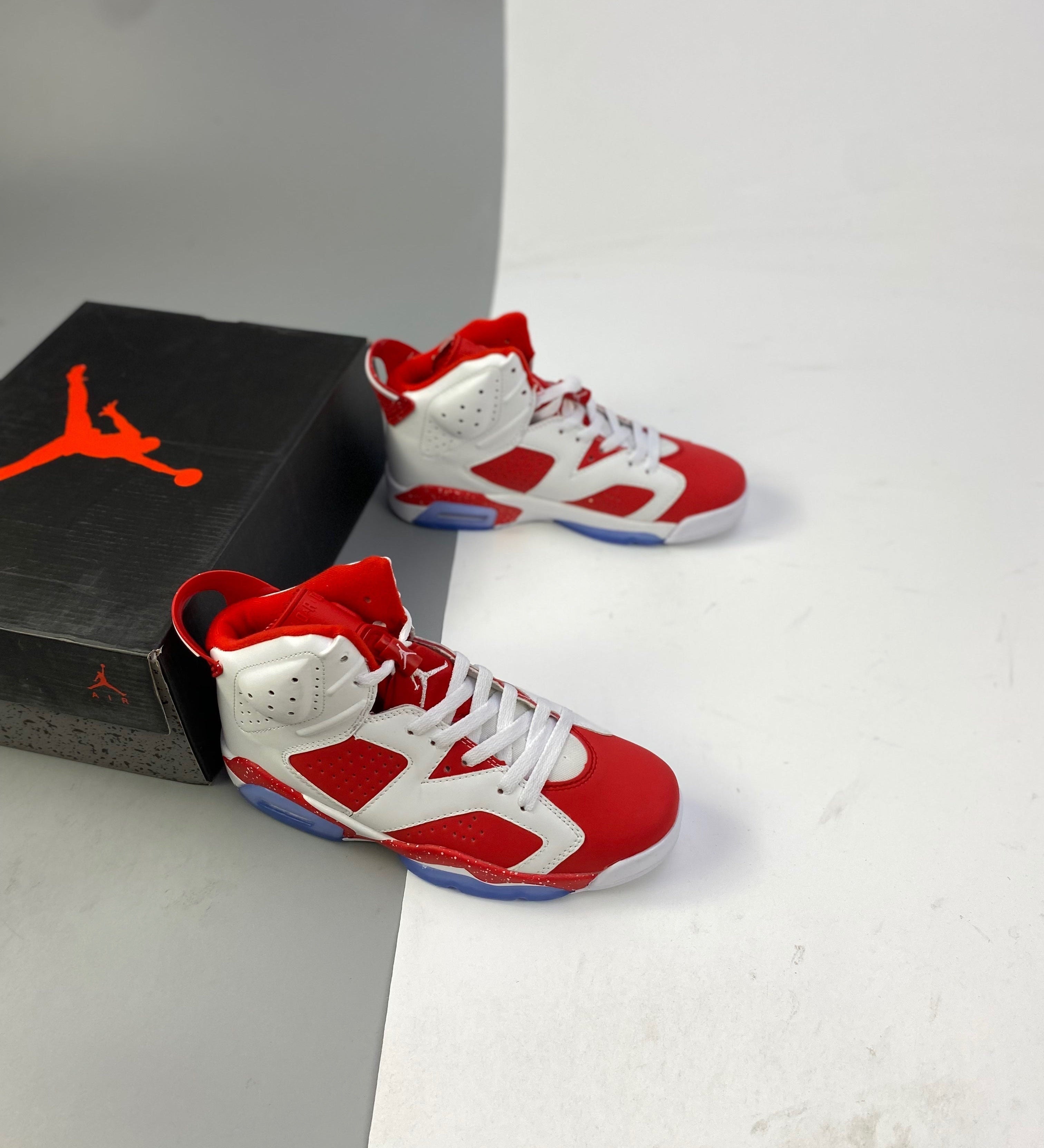 AJ6 White and Red