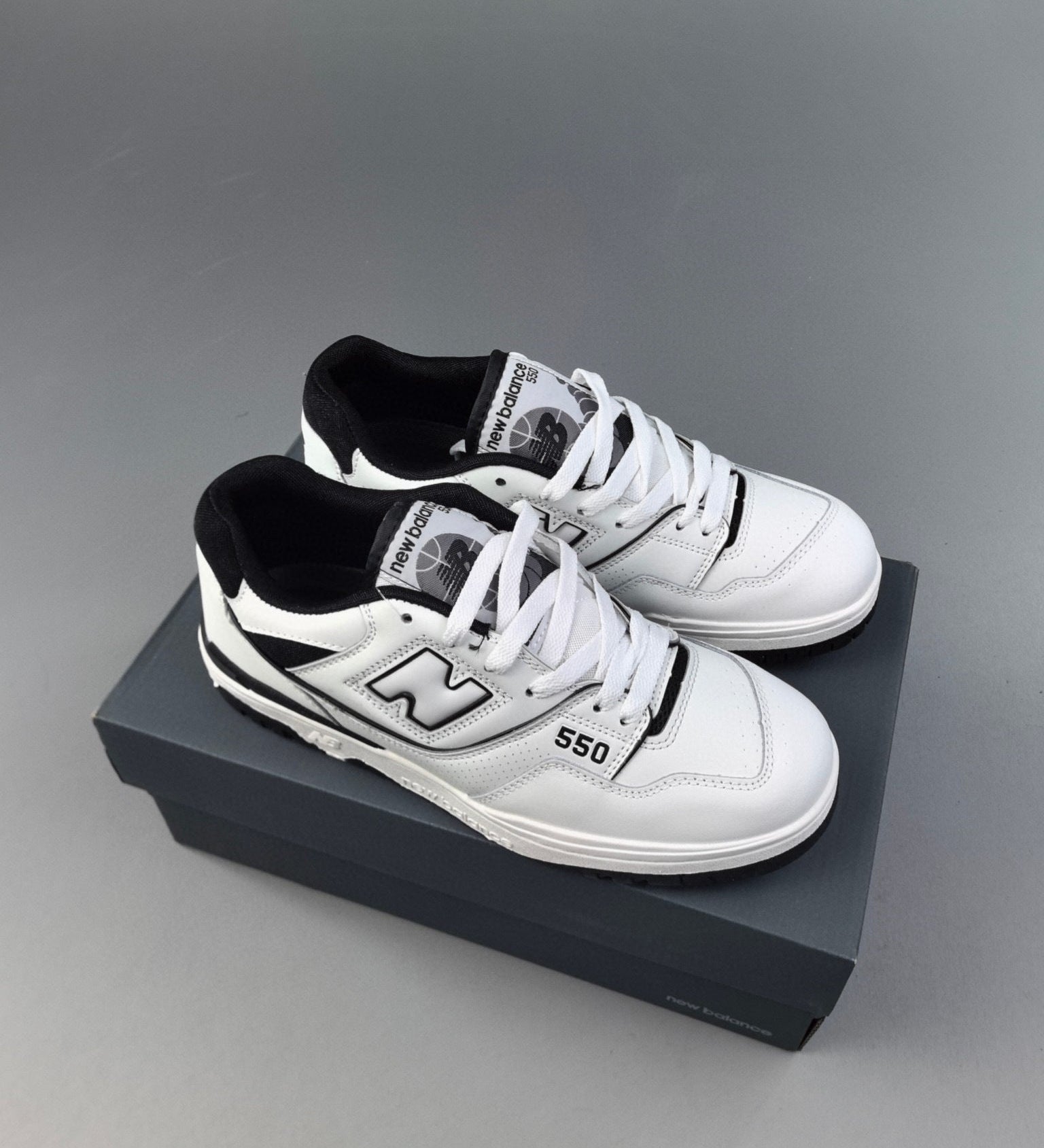 550 White and Black
