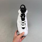 AJ6 Retro Reverse Oreo