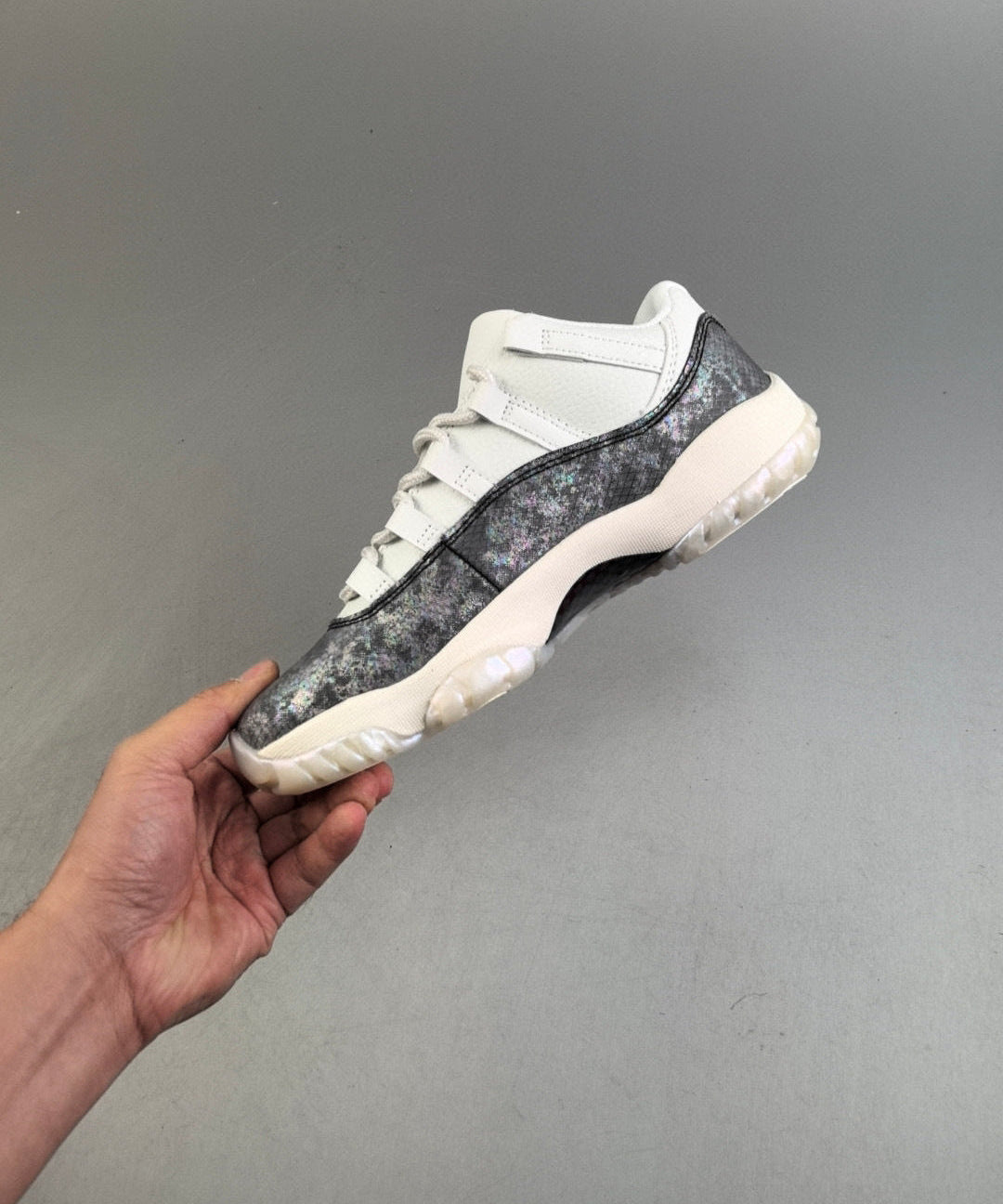 AJ11 Low “Year of Snake”