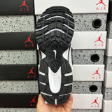 V5 RNR White / Black