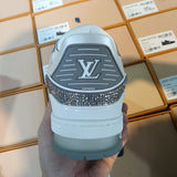 Trainer Grey Crystal