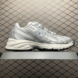 740 Prateado / Branco / Preto