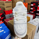 Trainer Creme Cravejado