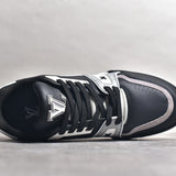 Trainer Black and Grey