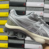 Gel-Kinetic Fluent White and Silver