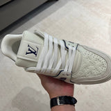 Trainer White and Blue