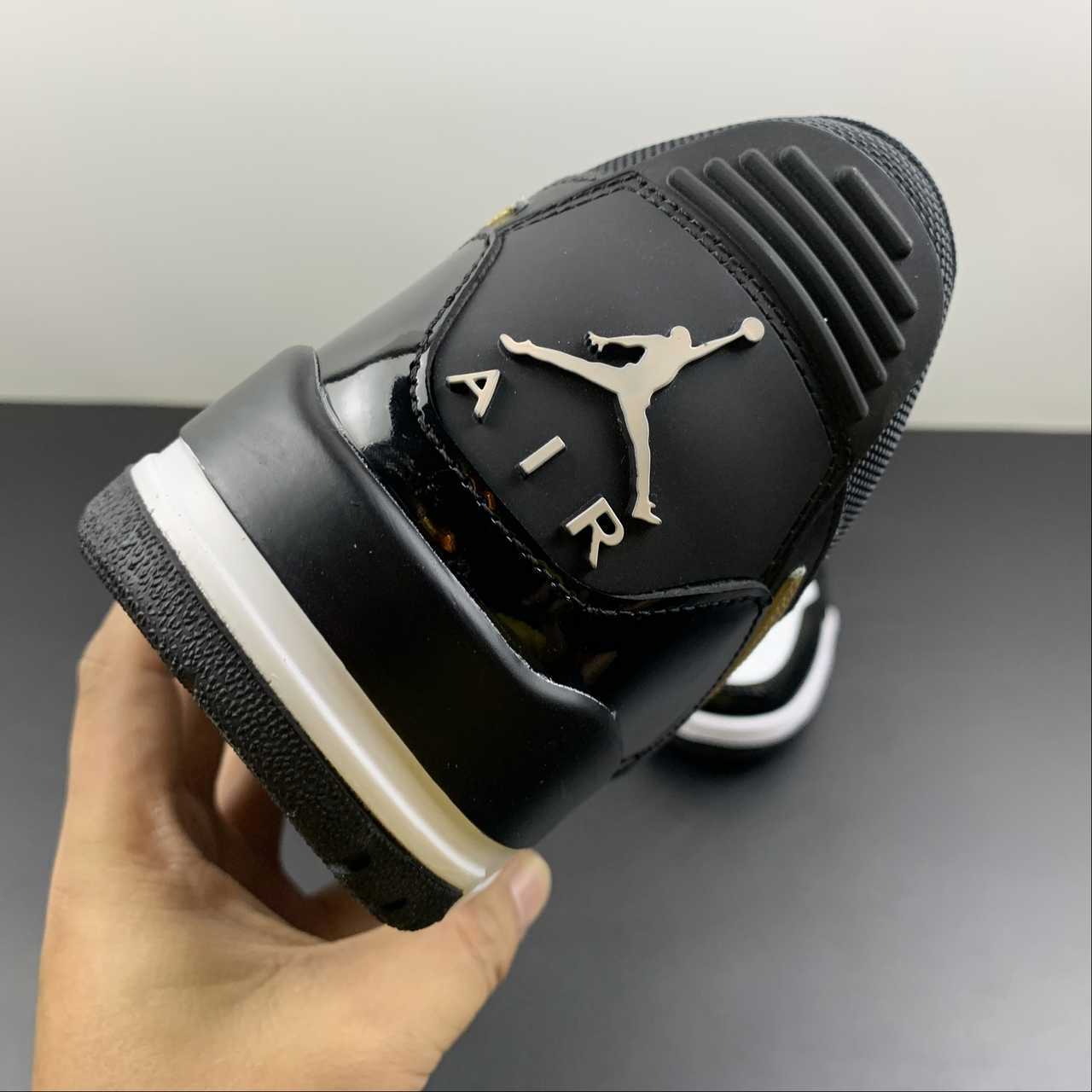 Legacy 312 Black Metallic Gold