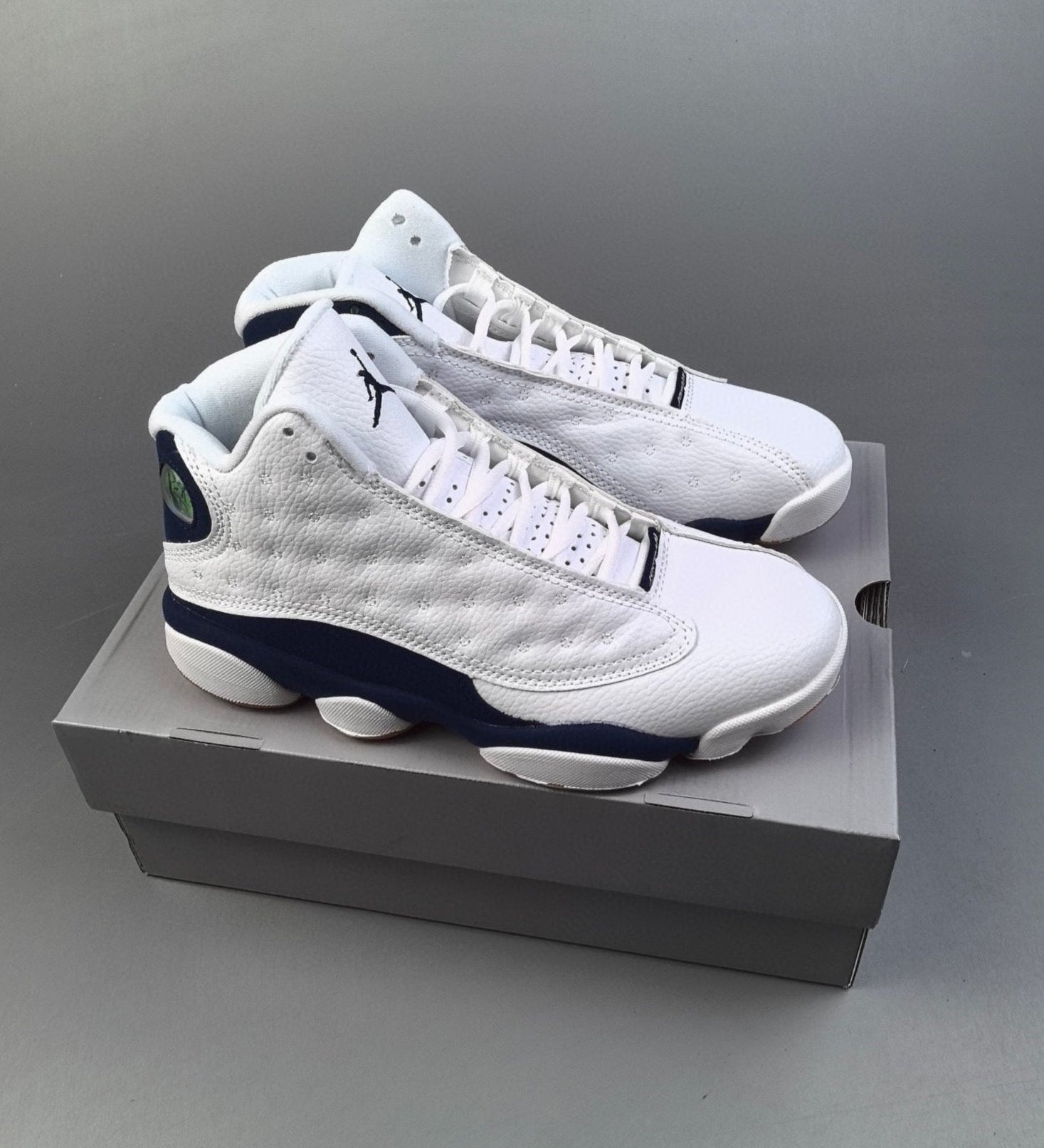 13 Obsidian