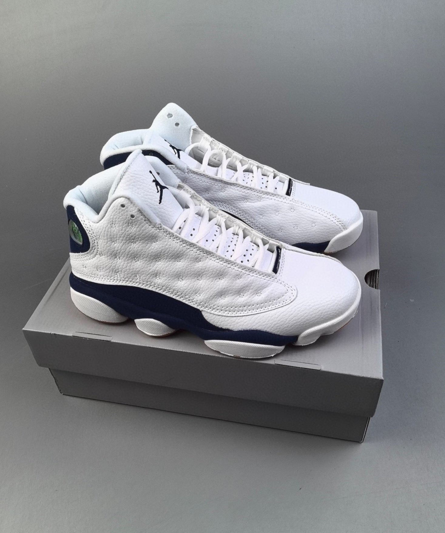13 Obsidian