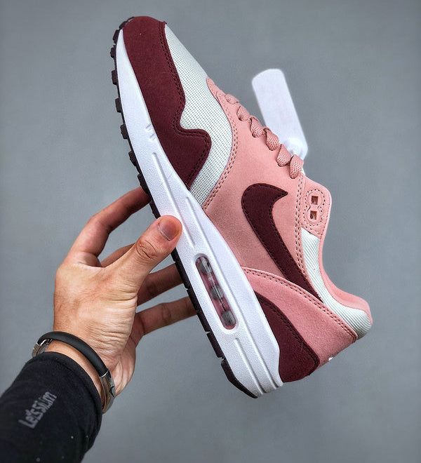 Air Max 1 Red Stardust
