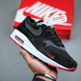 Air Max 1 Bred