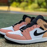 AJ1 MID Flight Club