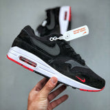 Air Max 1 Bred