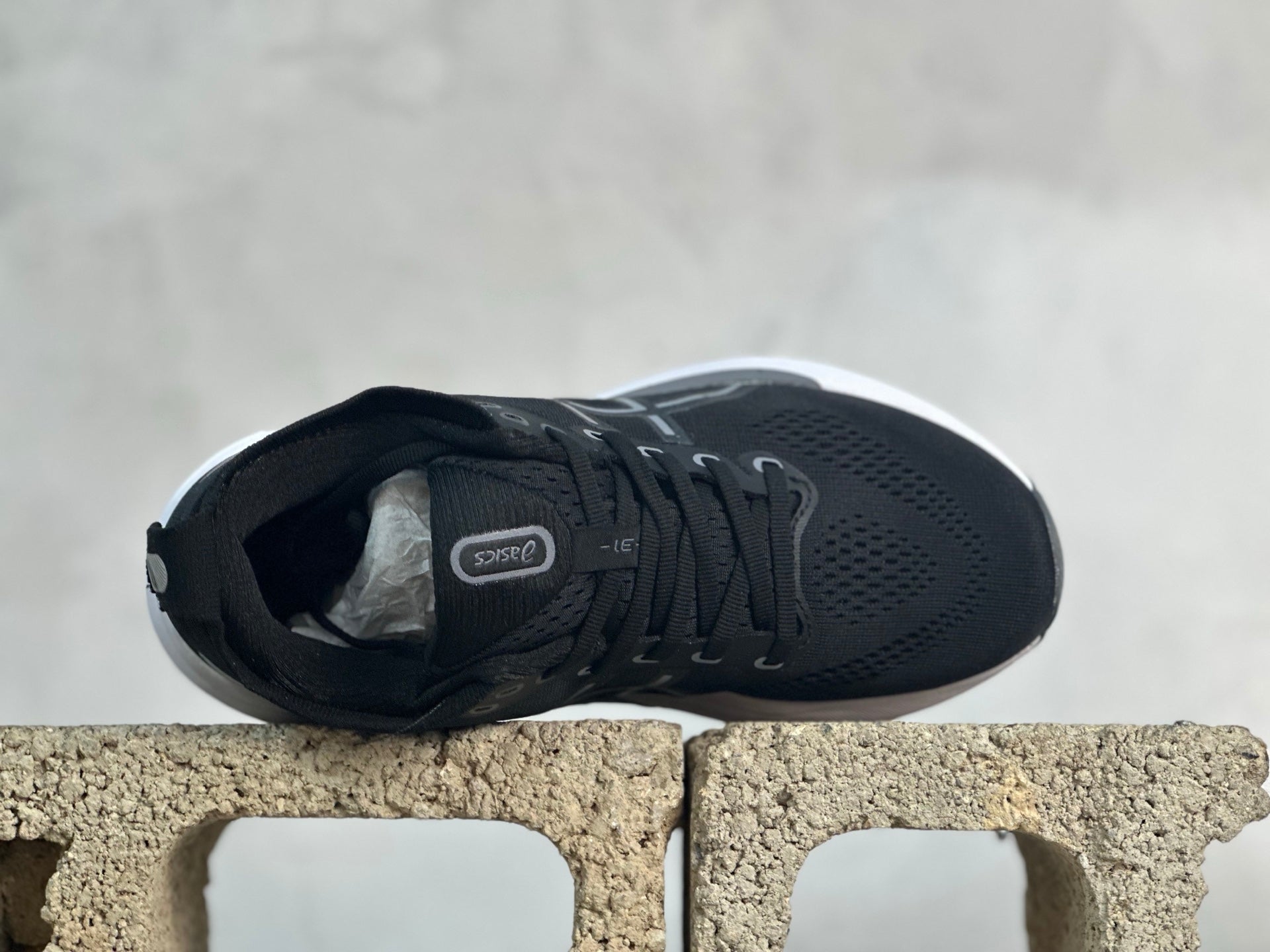 Gel-Kayano 31 Black/White