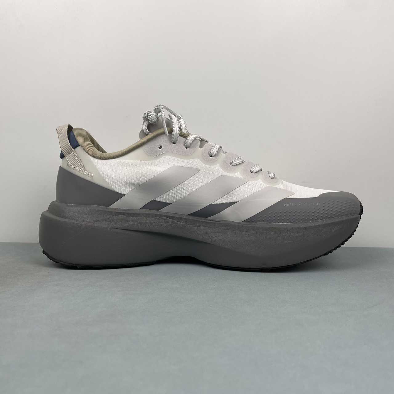 Evo SL Rice Grey