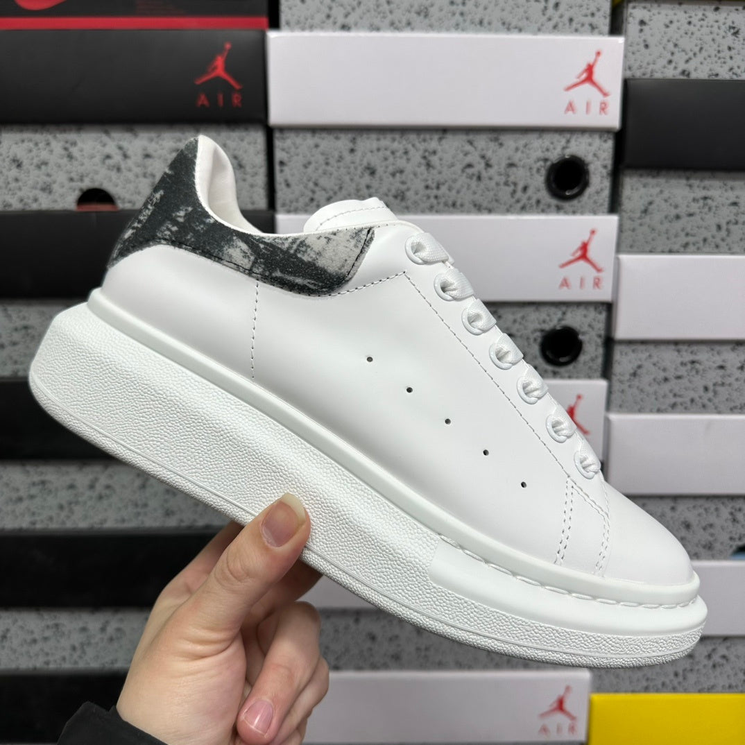Alexander McQueen Printed Heel Drip Sneakers
