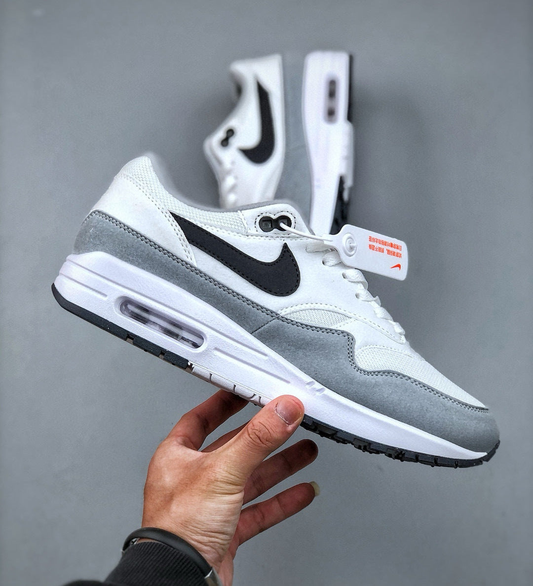 Air Max 1 White Black