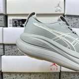 GEL-NIMBUS 28 Grey