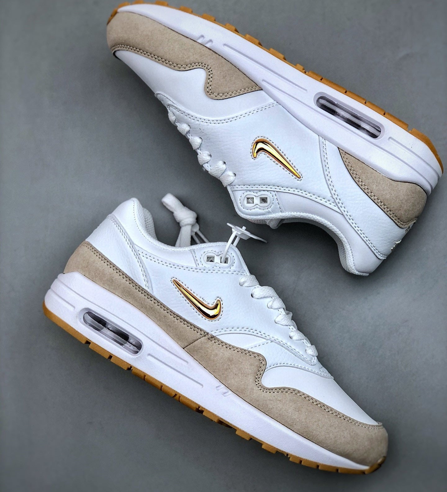 Air Max 1 Jewel White Gum