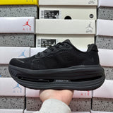 Vomero Premium Black
