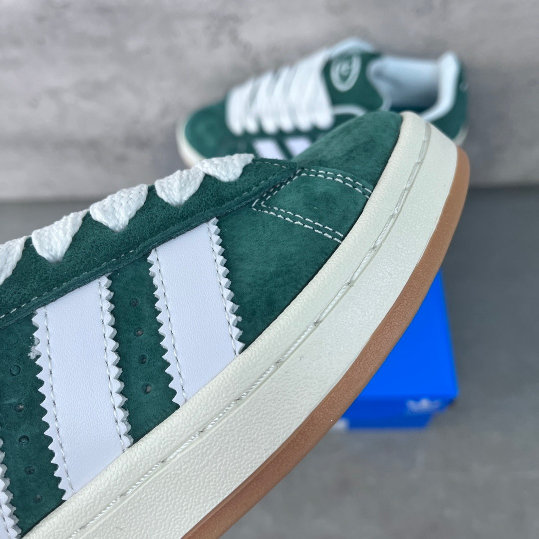 Campus Green Suede