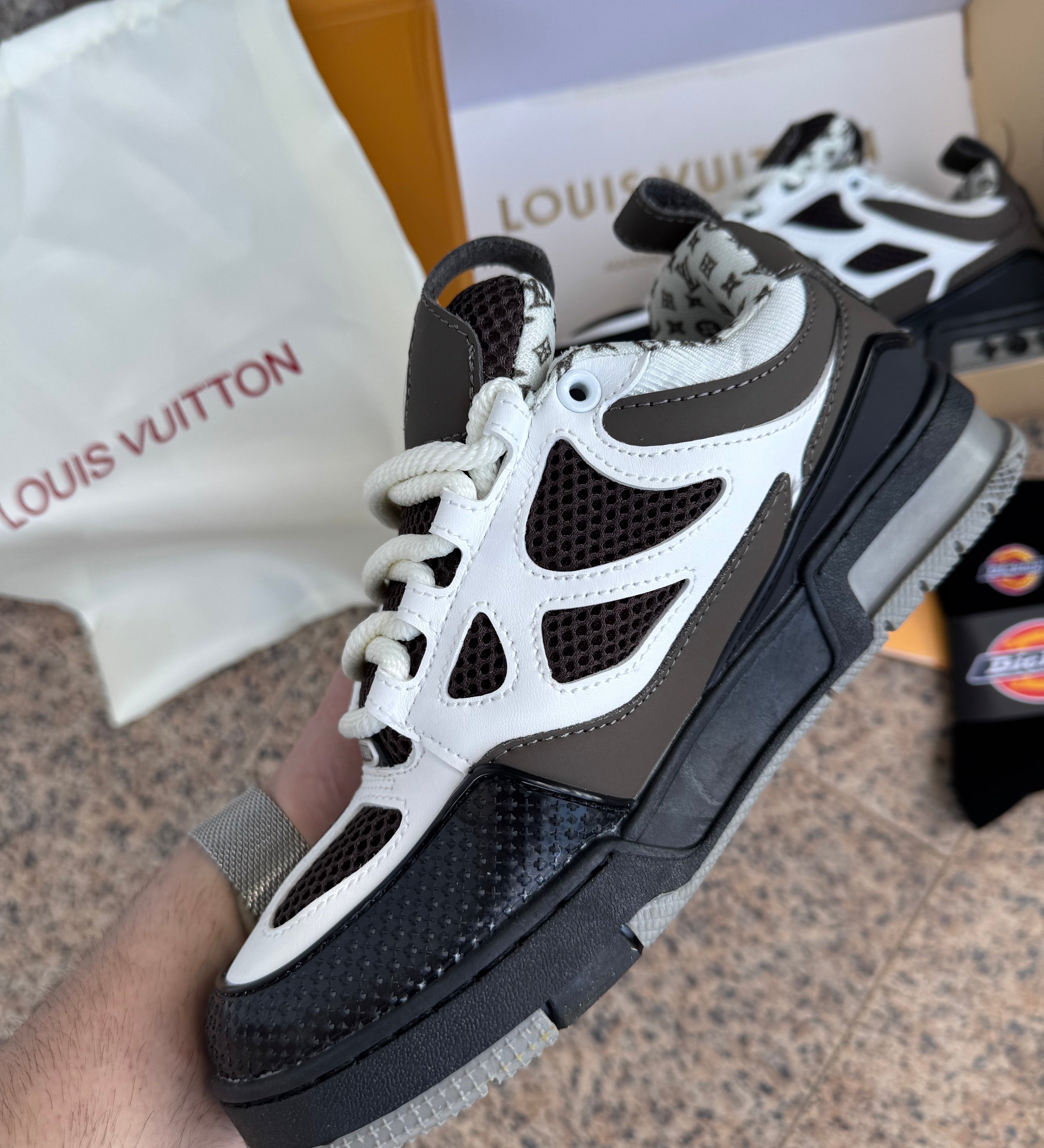 Skate Black/Brown/White