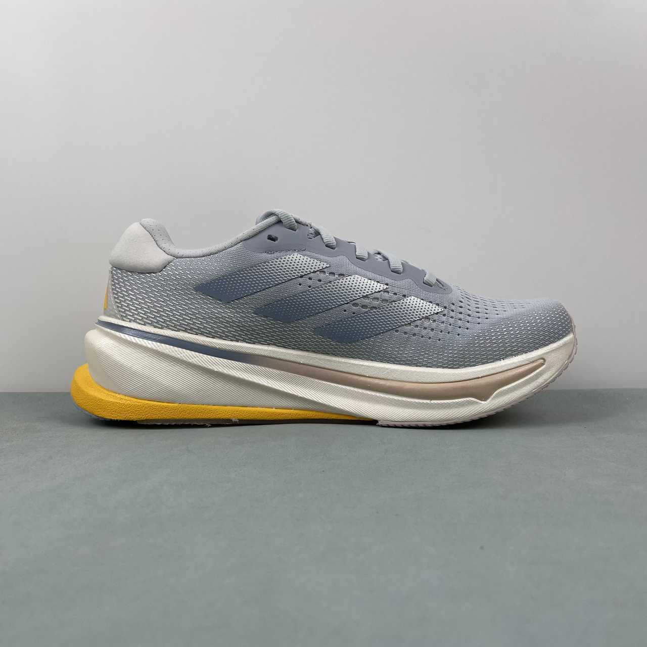 AD Supernova Grey Silver