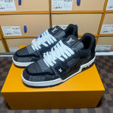 Trainer Black