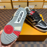 Trainer Grey and Black