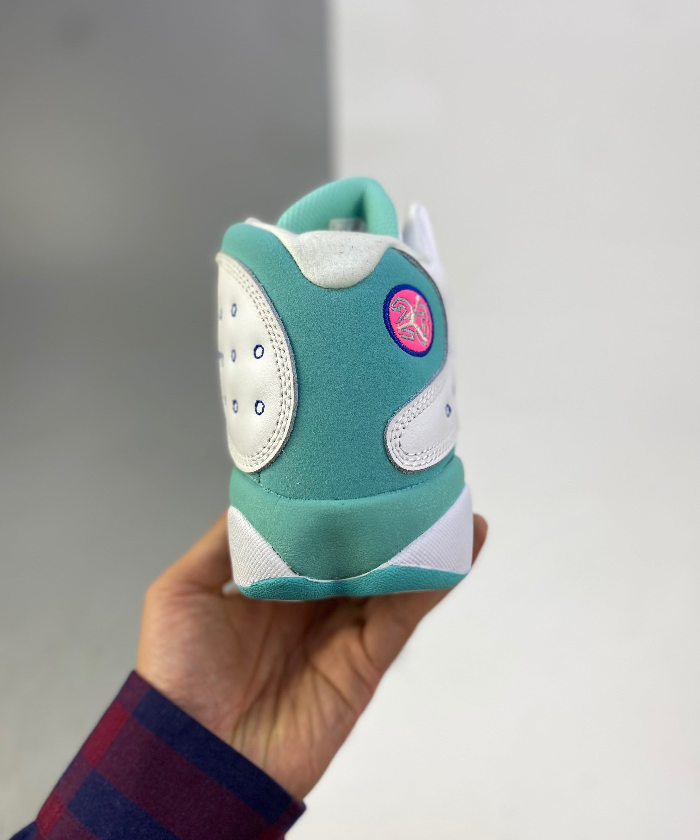 13 Aurora Green