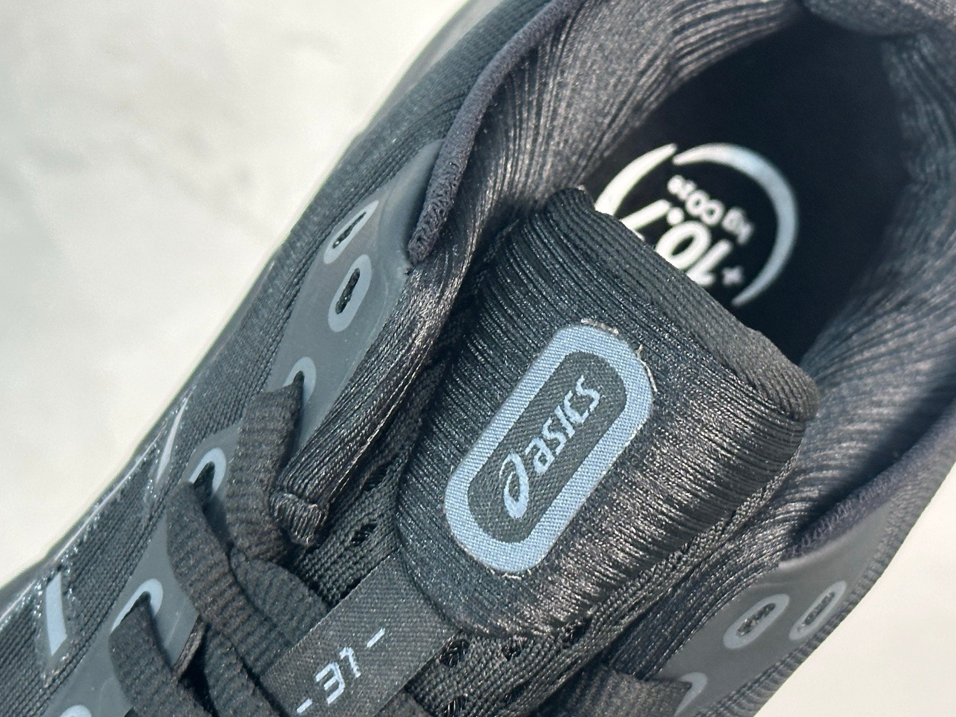 Gel-Kayano 31 All Black