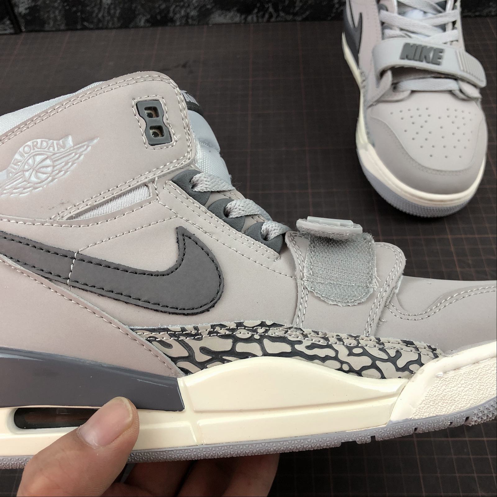 Legacy 312 Wolf Grey