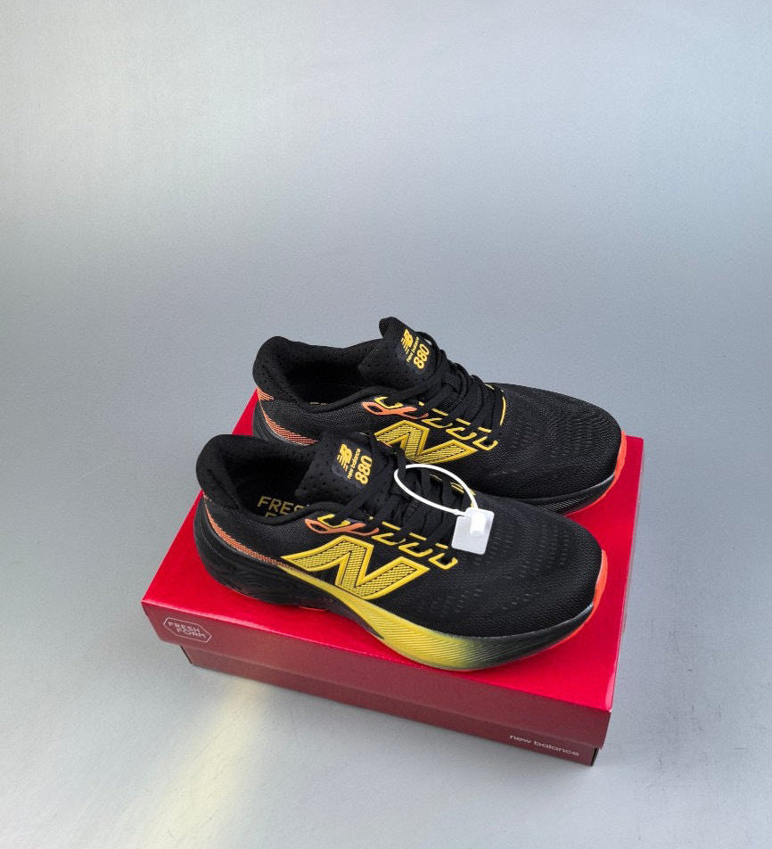 880 Fresh Foam X Vongo Black and Yellow